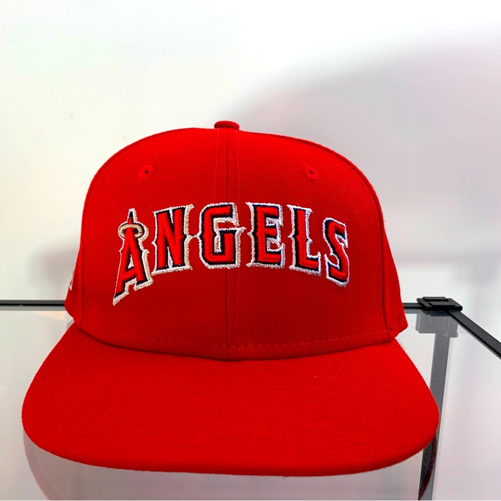NEW ERA 59FIFTY AUTHENTIC COLLECTION LOS ANGELES ANGELS FITTED HAT!